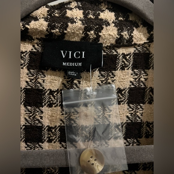 NEW VICI Women’s Brown Houndstooth Shirt Jacket Shacket - Picture 3 of 5